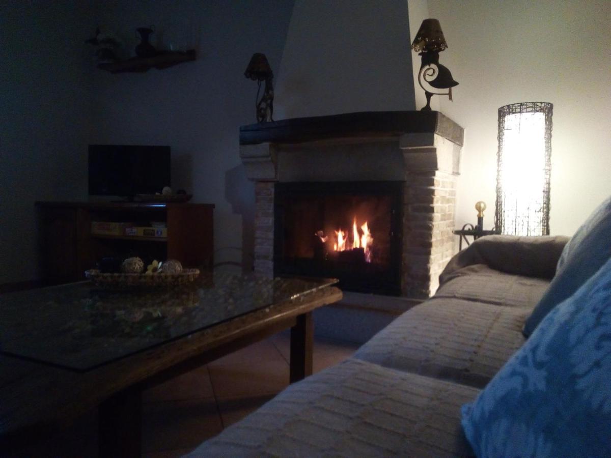 La Simona Casa Rural Perales del Puerto Eksteriør bilde